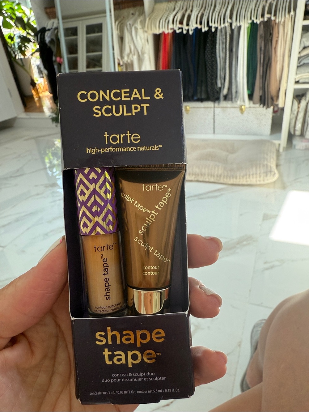 Conceal & sculpt